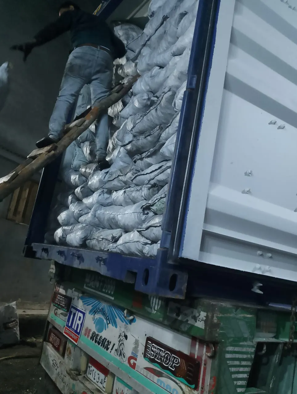 Shipping Charcoal in Containers: Safety Rules and Dangerous Goods Classification